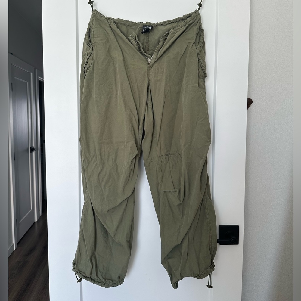 Women’s Green Cargo Pants
